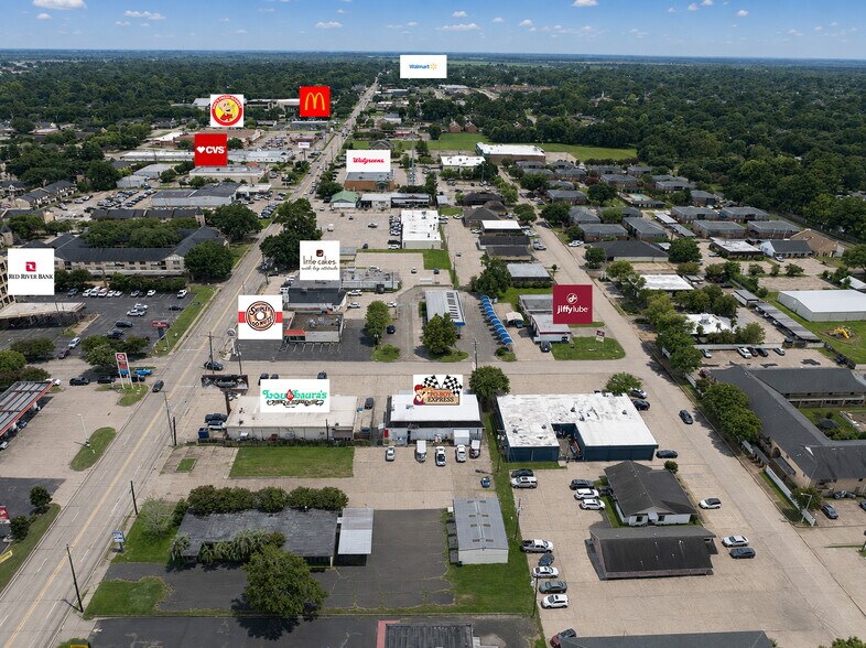 More Photos Of 1308 Windsor Pl, Alexandria Carwash For Sale