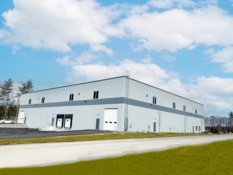 Primary Photo Of 93 Dow Rd, Bow Warehouse For Lease