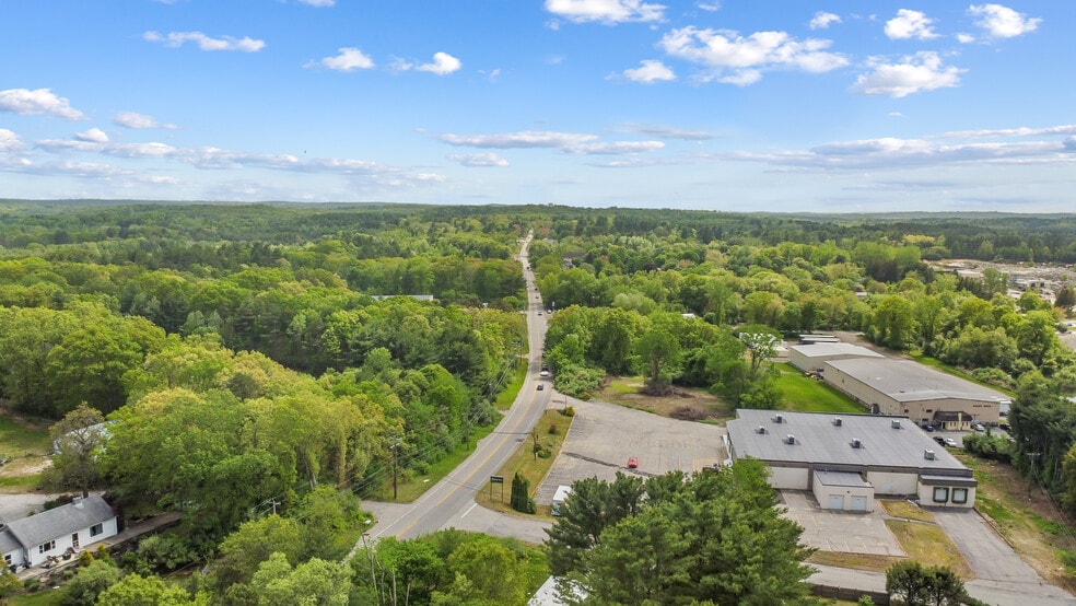 More Photos Of 543 Wauregan Rd, Danielson Manufacturing For Lease