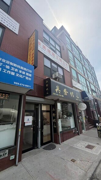 More Photos Of 13110 40th Rd, Flushing Storefront Retail Office For Lease
