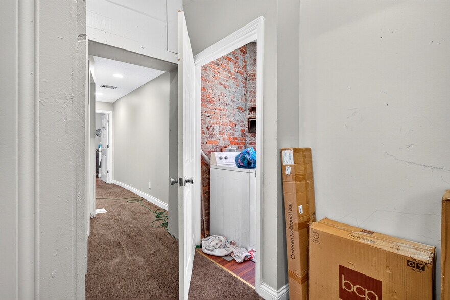 More Photos Of , Louisville Multifamily For Sale