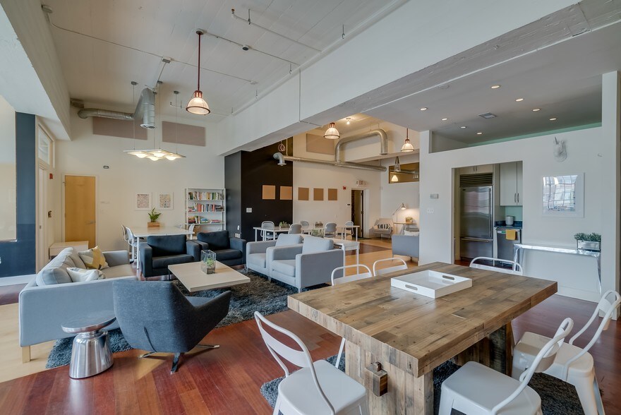 More Photos Of 2424 18th St NW, Washington Office For Lease