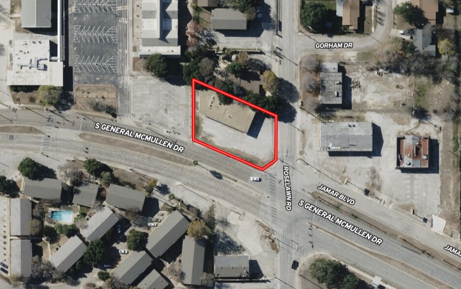More Photos Of 2507 S General McMullen Dr, San Antonio Freestanding For Sale