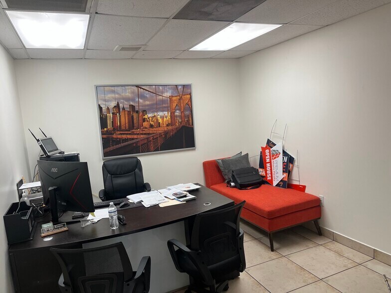 More Photos Of 5745-5759 NW 151st St, Miami Lakes Light Distribution For Sale