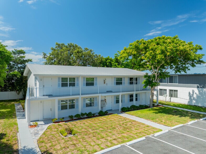 More Photos Of 1150 Carlton Ct, Fort Pierce Apartments For Sale