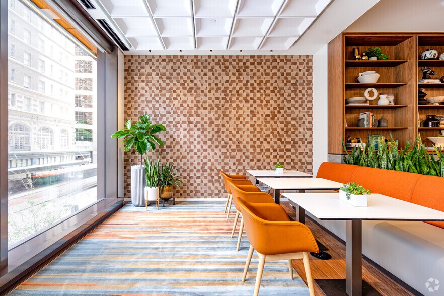 More Photos Of 845 Texas Ave, Houston Coworking Space