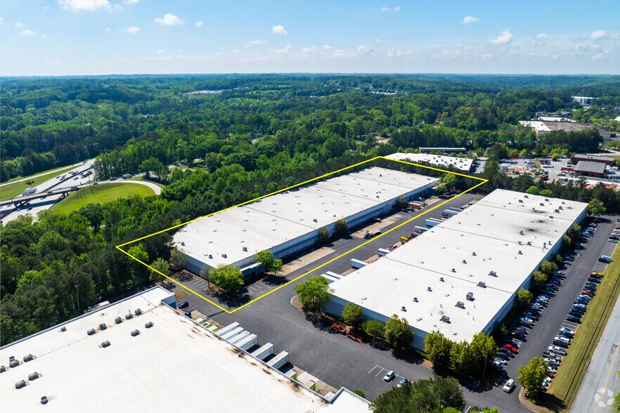 More Photos Of 3655 Atlanta Industrial Dr NW, Atlanta Warehouse For Lease