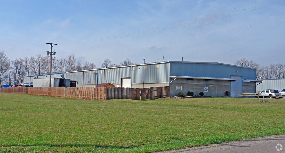 Primary Photo Of 1701 W County Line Rd, Springfield Unknown For Lease