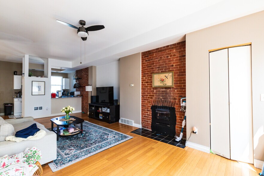 More Photos Of 158 Park St, Buffalo Apartments For Sale