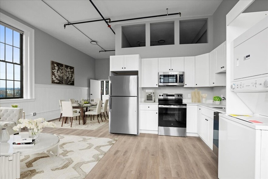 More Photos Of 22 Waverly St, Worcester Apartments For Sale