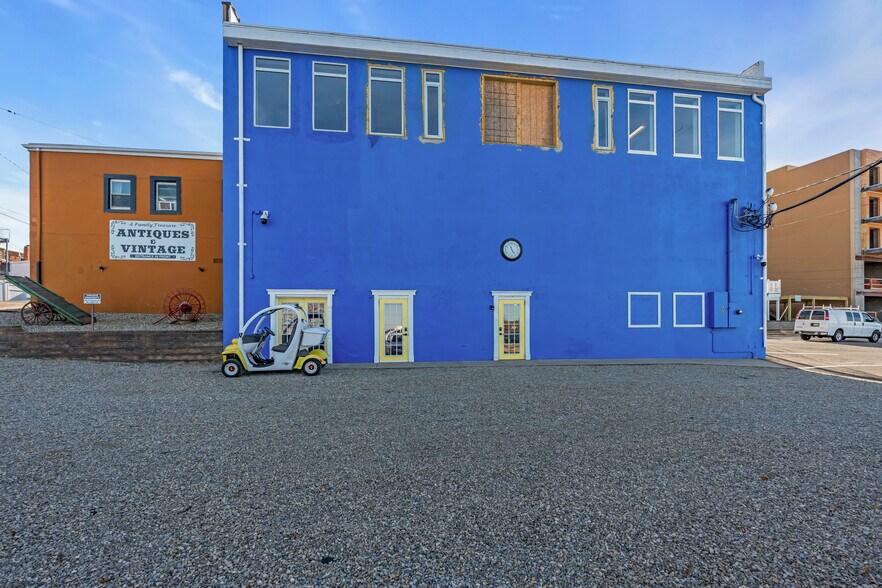 More Photos Of 1 American Legion Dr, Keyport General Retail For Lease