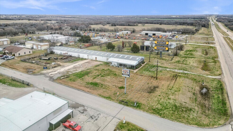 More Photos Of 18987 W US Highway 82, Sherman Industrial For Sale
