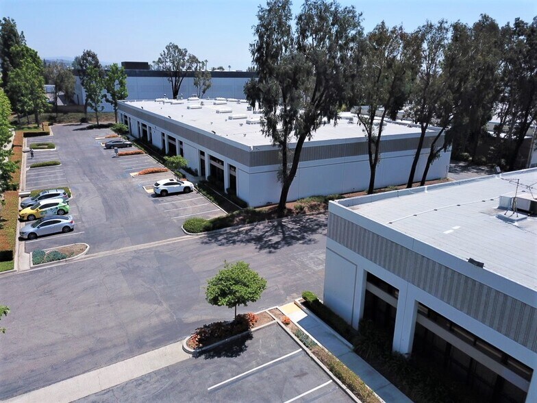 More Photos Of 950 W Central Ave, Brea Warehouse For Sale
