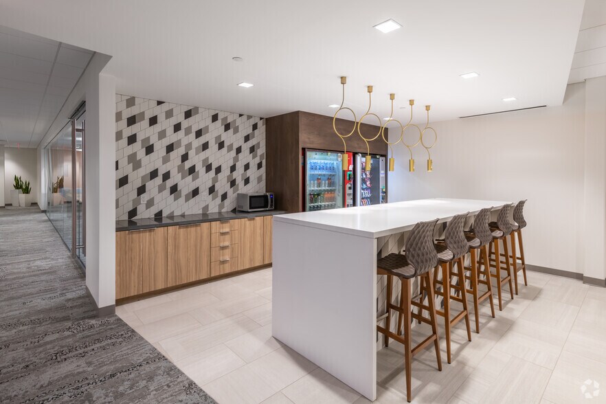 More Photos Of 700 Nickerson Rd, Marlborough Unknown For Lease