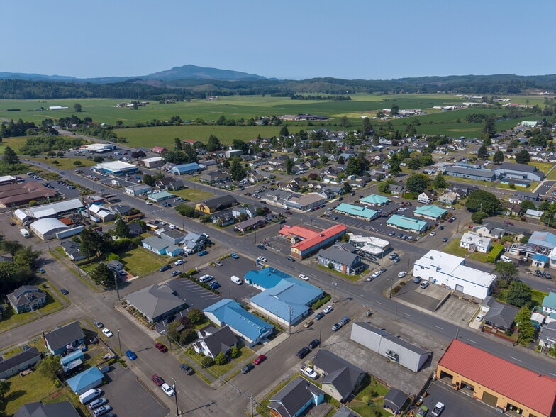 More Photos Of 815 Main Ave, Tillamook Hotel For Sale