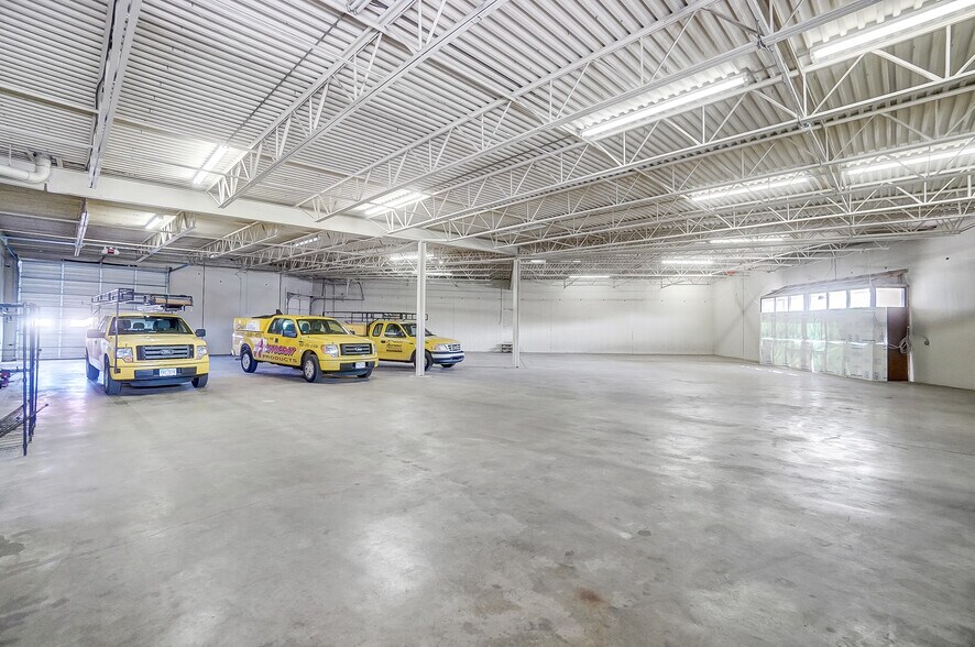 More Photos Of 4745 Wadsworth Rd, Dayton Warehouse For Lease