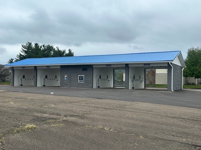 More Photos Of 212 S Poplar St, Berwick Carwash For Sale