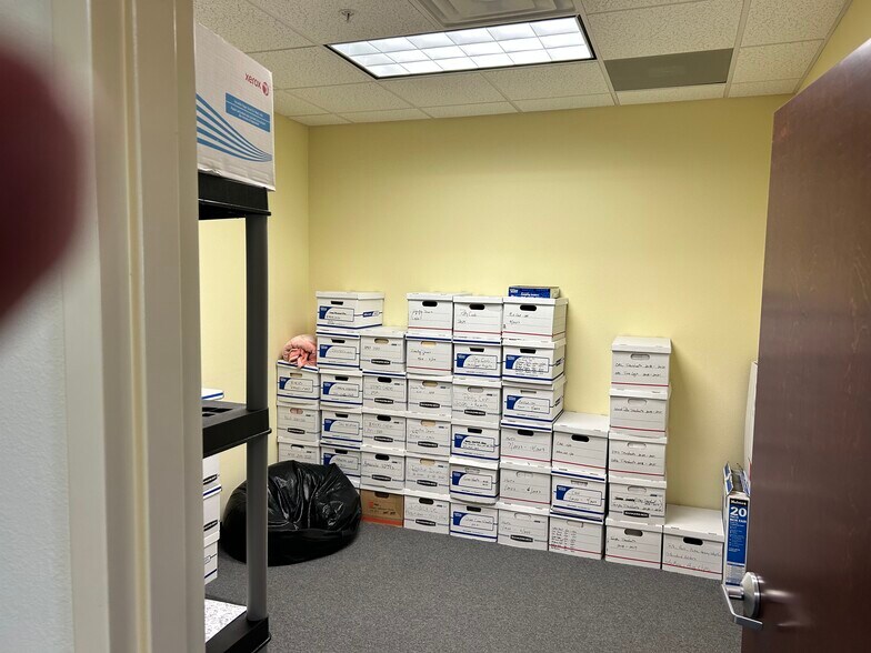 More Photos Of 1073 Willa Springs Dr, Winter Springs Office For Sale