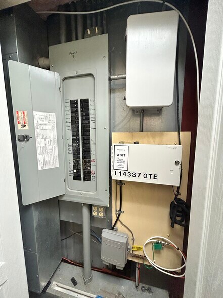 More Photos Of 14337 Annutalaga Ave, Brooksville Warehouse For Sale