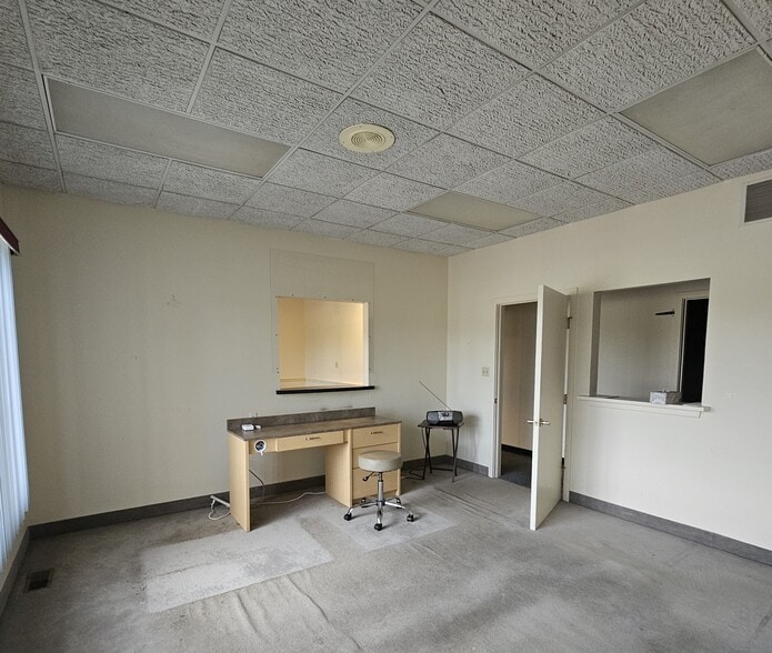 More Photos Of 681 S Broadway, Pennsville Office For Sale