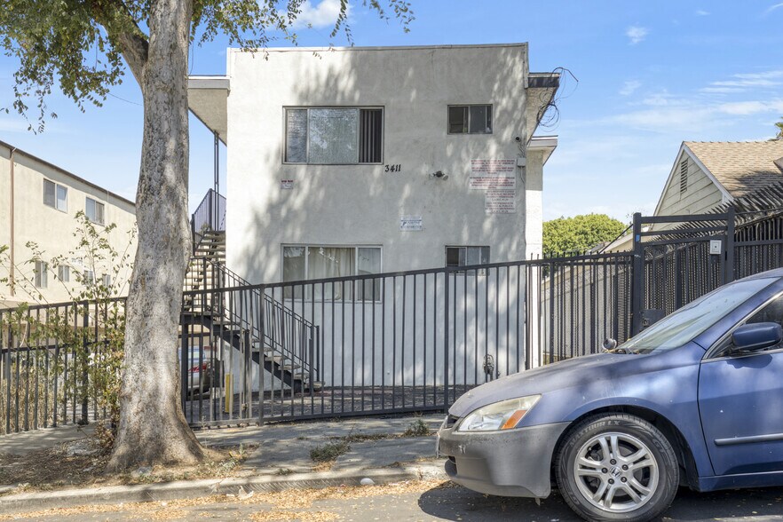 More Photos Of 3407-3411 Drew St, Los Angeles Apartments For Sale