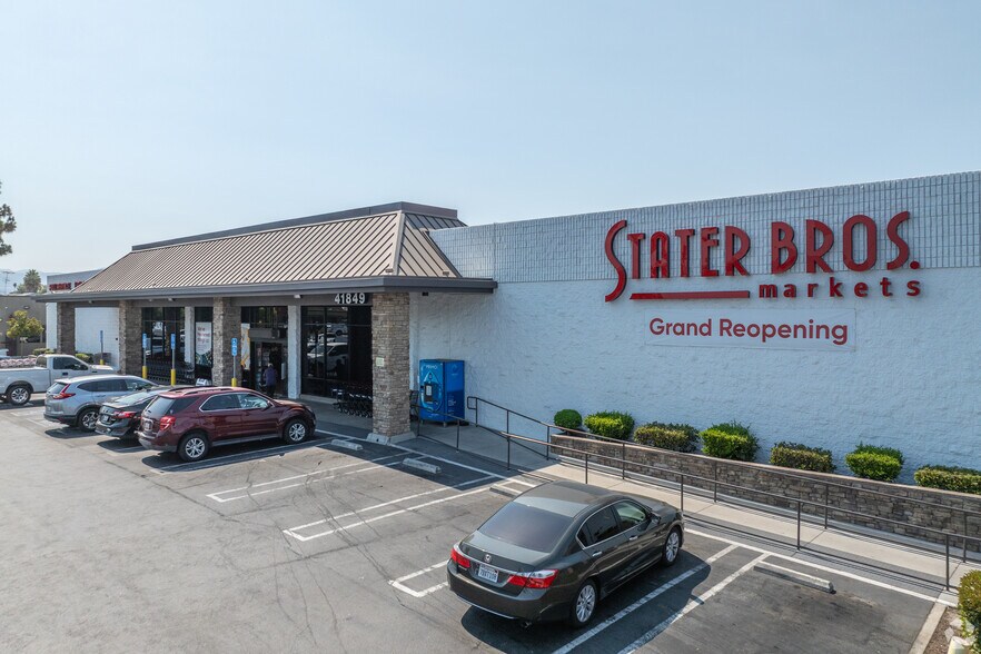 More Photos Of 41815-41871 E Florida Ave, Hemet Unknown For Lease