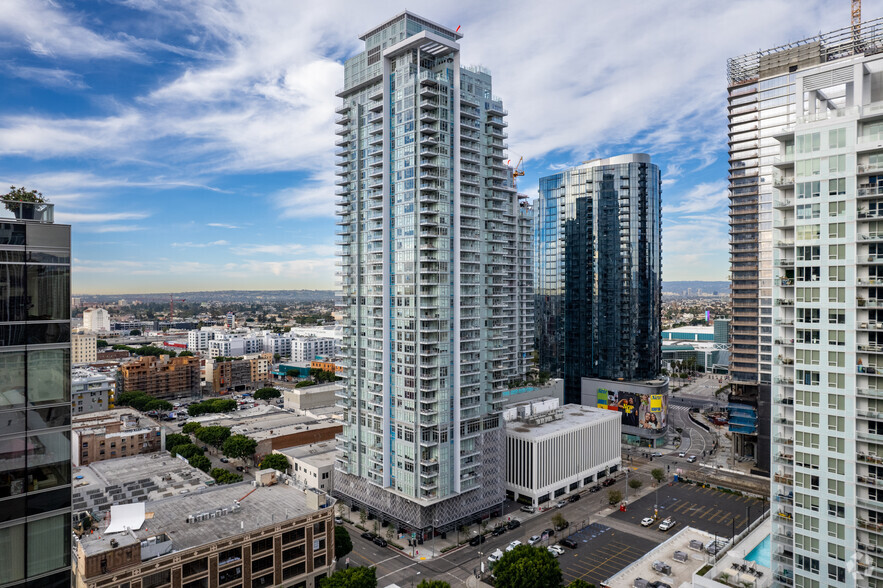 Primary Photo Of 1212 S Flower St, Los Angeles Apartments For Lease