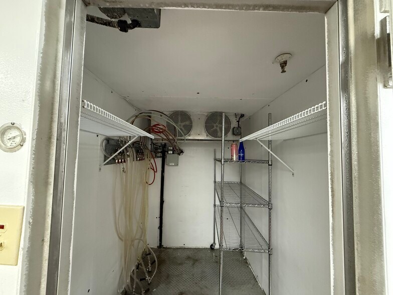 More Photos Of 249 Main St, Rutland Apartments For Lease