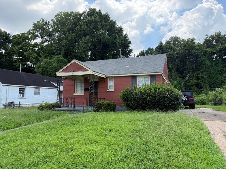 More Photos Of , Memphis Multifamily For Sale