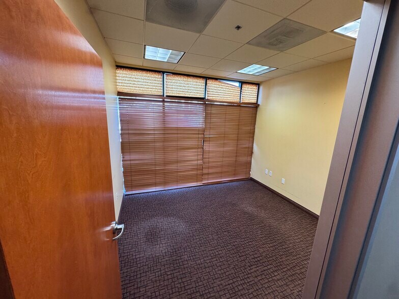 More Photos Of 16611 E Yorba Linda Blvd, Yorba Linda Medical For Sale