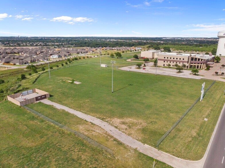 More Photos Of 4805 NE Loop 820, Fort Worth Land For Sale