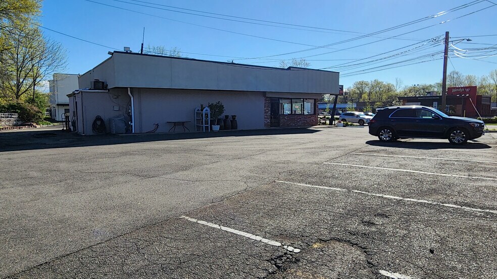 More Photos Of 4 Route 303, Tappan Restaurant For Sale
