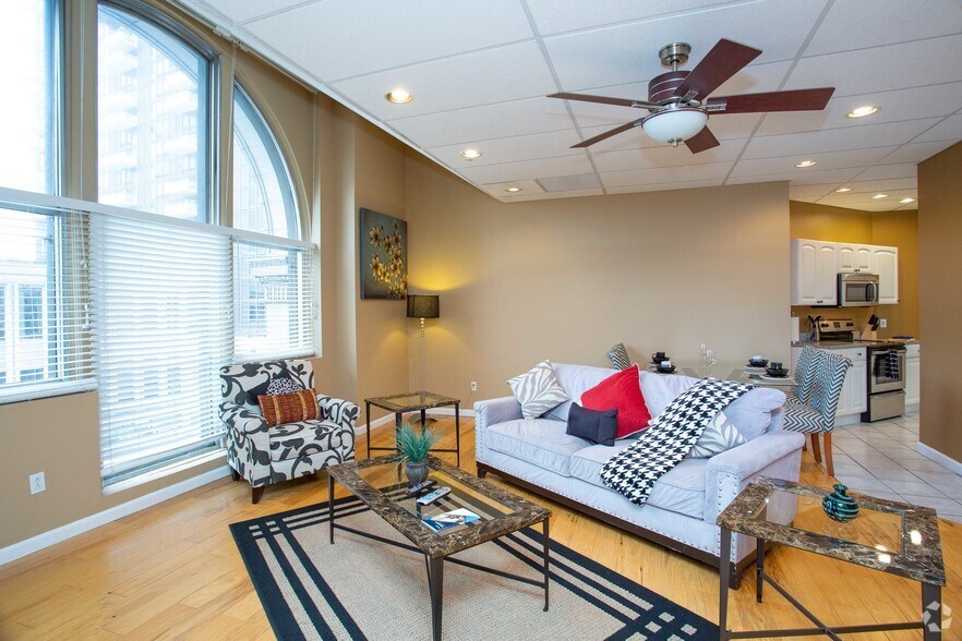 More Photos Of 555 N 4th St, Saint Louis Apartments For Sale