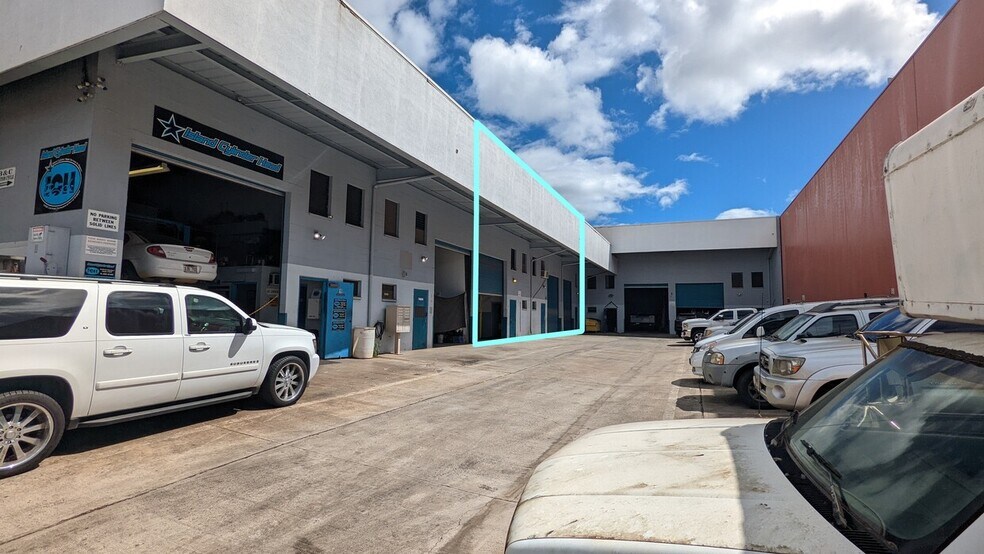 More Photos Of 94-478 Ukee St, Waipahu Service For Lease