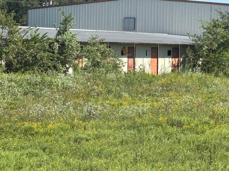 More Photos Of US-77, Thackerville Land For Sale