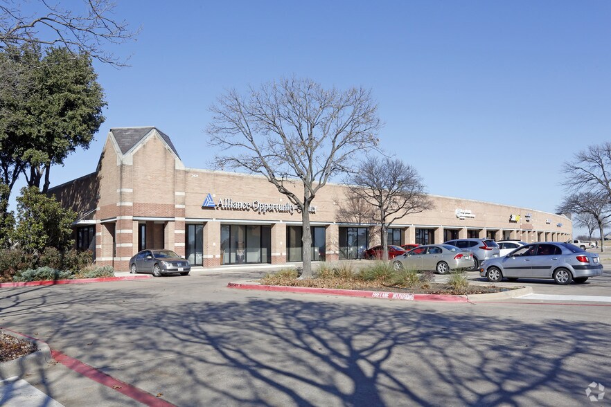 More Photos Of 2400 Westport Pky, Fort Worth Unknown For Lease