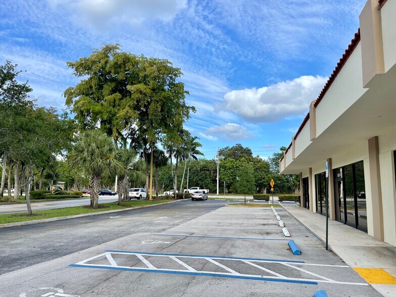 More Photos Of 8201 Pine Island, Tamarac Storefront Retail Office For Lease