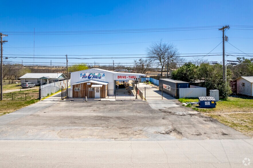 More Photos Of 4665 FM 482, New Braunfels Warehouse For Lease