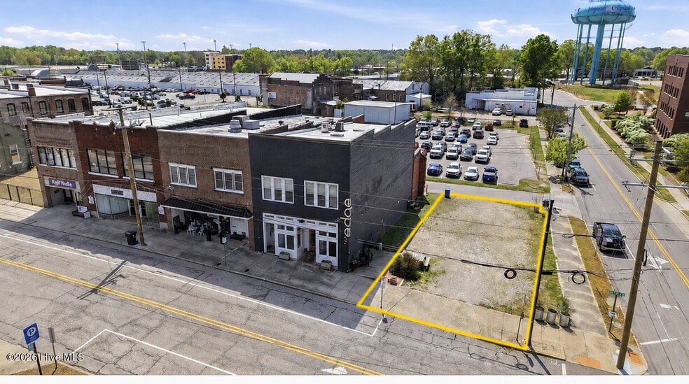 More Photos Of 127-129 Barnes St W, Wilson Storefront Retail Residential For Sale