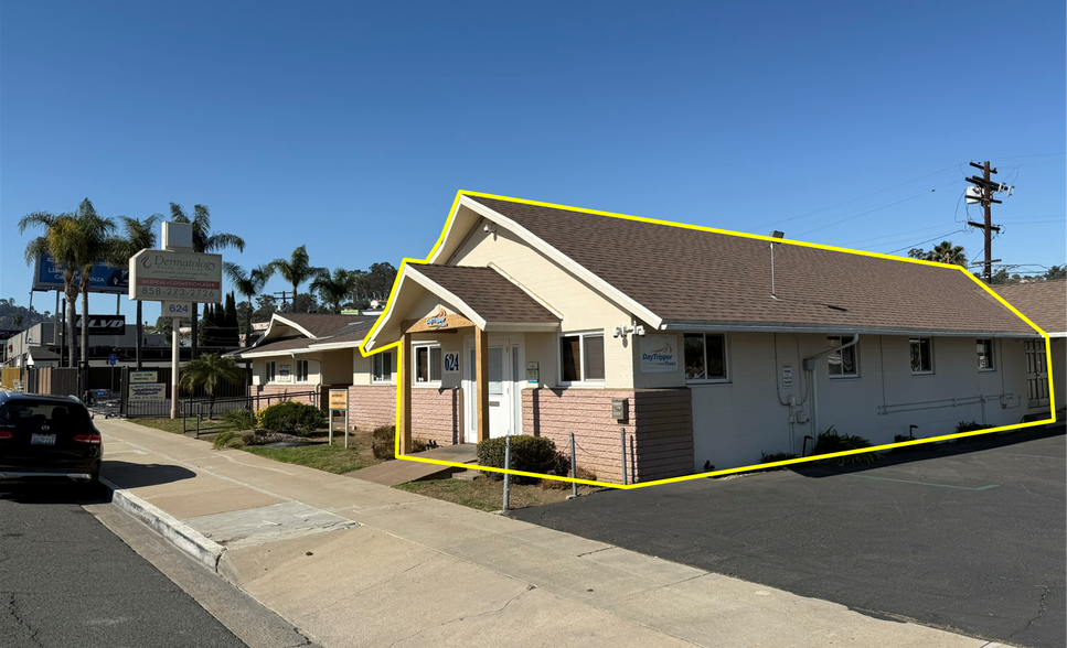 Primary Photo Of 624 El Cajon Blvd, El Cajon Medical For Lease