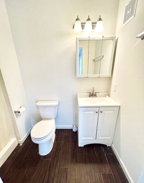 More Photos Of 1825 Chapala St, Santa Barbara Apartments For Sale
