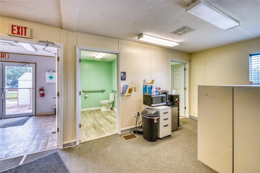 More Photos Of 1330 US 17, Seville Warehouse For Sale