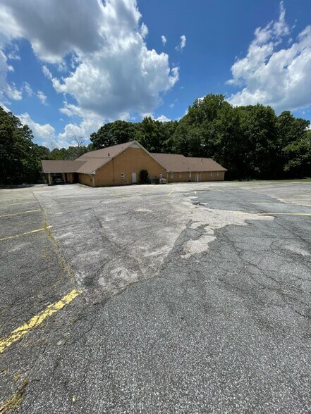 More Photos Of 3060 Bouldercrest Rd, Ellenwood Religious Facility For Sale