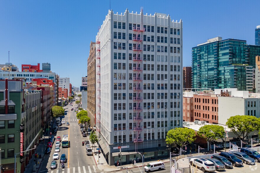 More Photos Of 122 E 7th St, Los Angeles Loft Creative Space For Lease