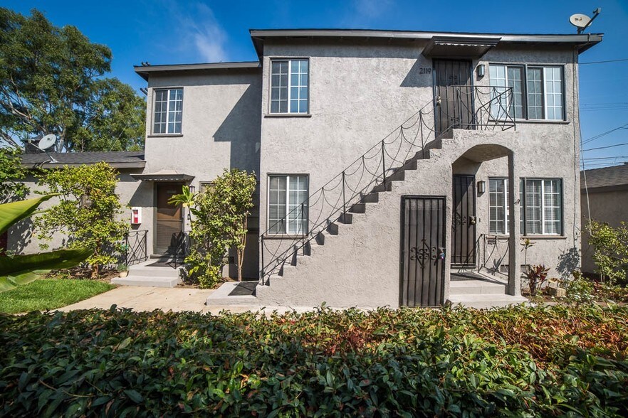 More Photos Of 2117 Stewart St, Santa Monica Apartments For Sale