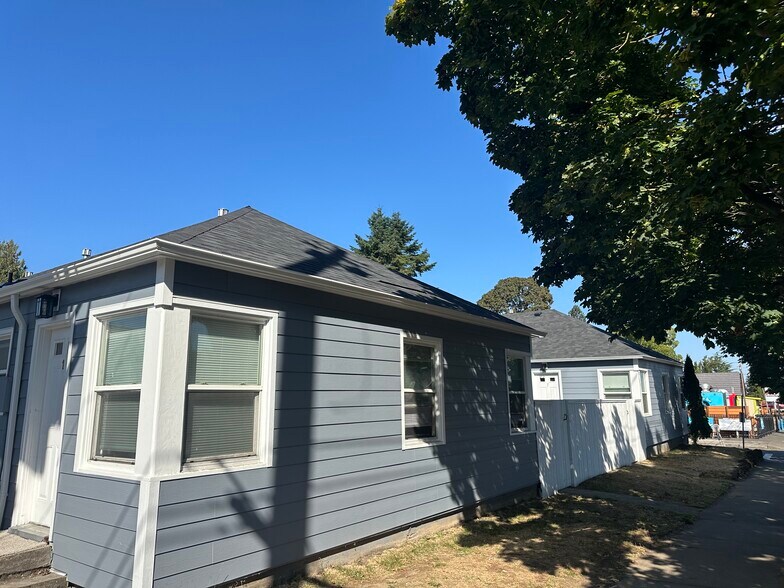 More Photos Of 7231 NE M L King Blvd, Portland Apartments For Sale