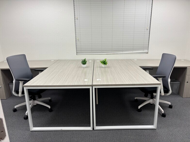 More Photos Of 1817 Crescent Blvd, Orlando Office Residential For Lease