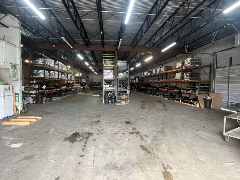 More Photos Of 18 Wendy Ct, Greensboro Light Distribution For Lease