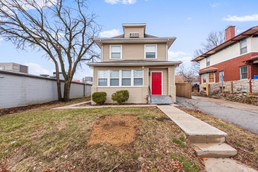 More Photos Of 4244 Terrace, Kansas City Apartments For Sale