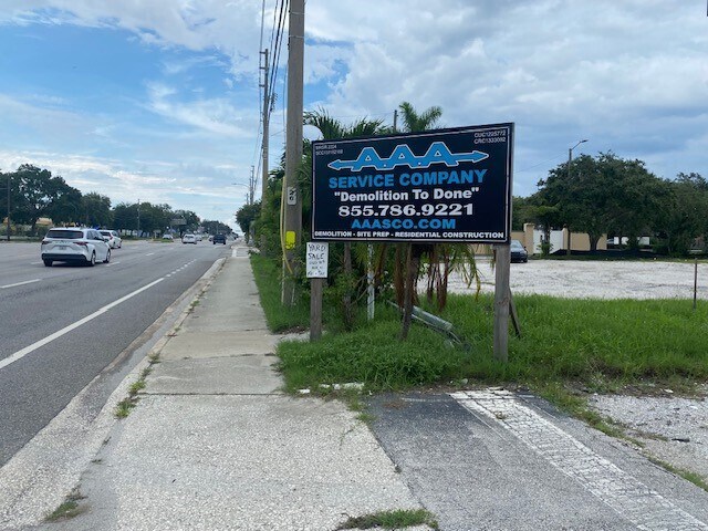 More Photos Of 8331 66th St N, Pinellas Park Land For Lease